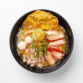 Tom yum noodle